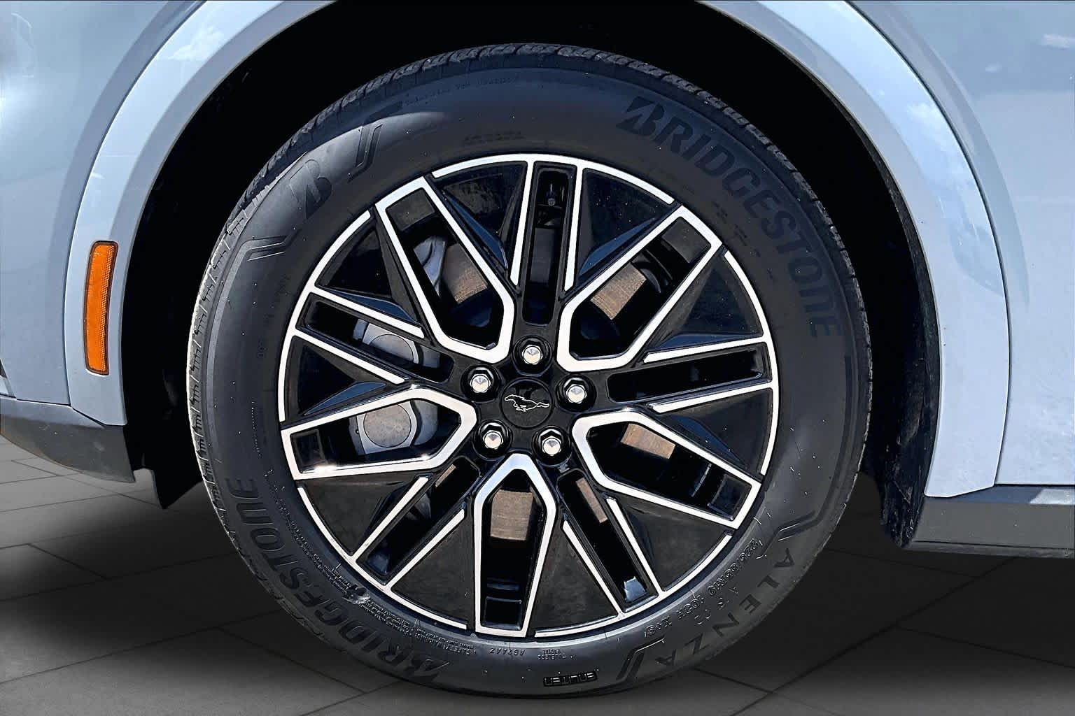 2025 Ford Mustang Mach-E