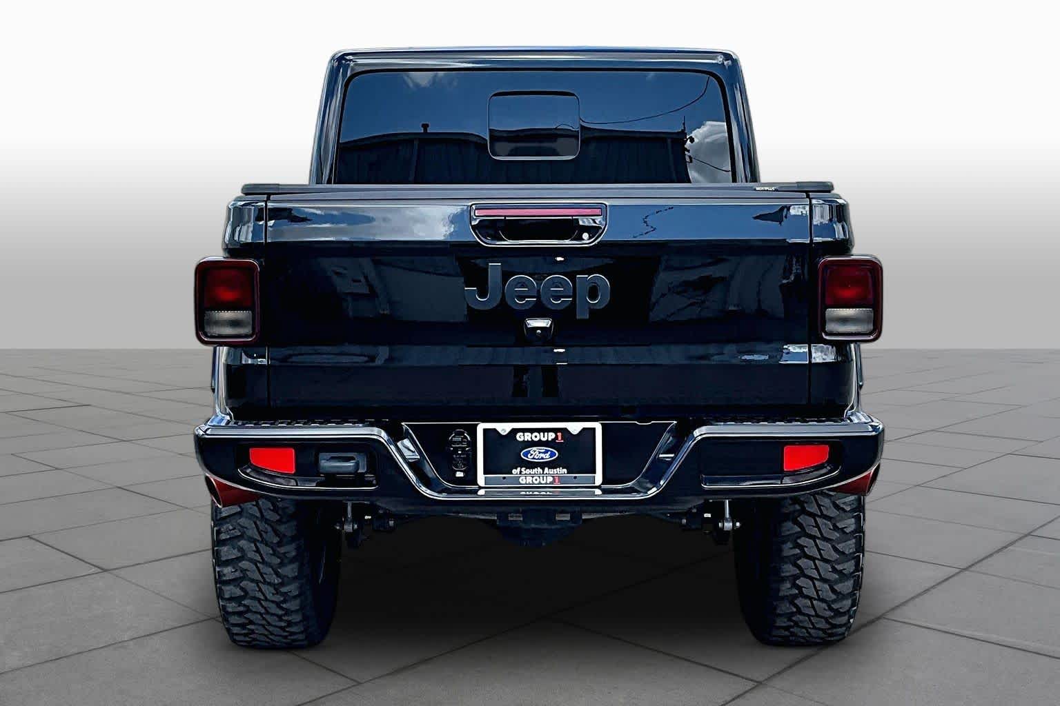2024 Jeep Gladiator