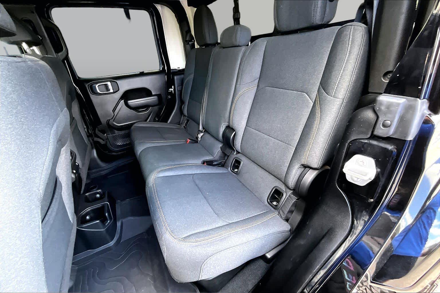 2024 Jeep Gladiator