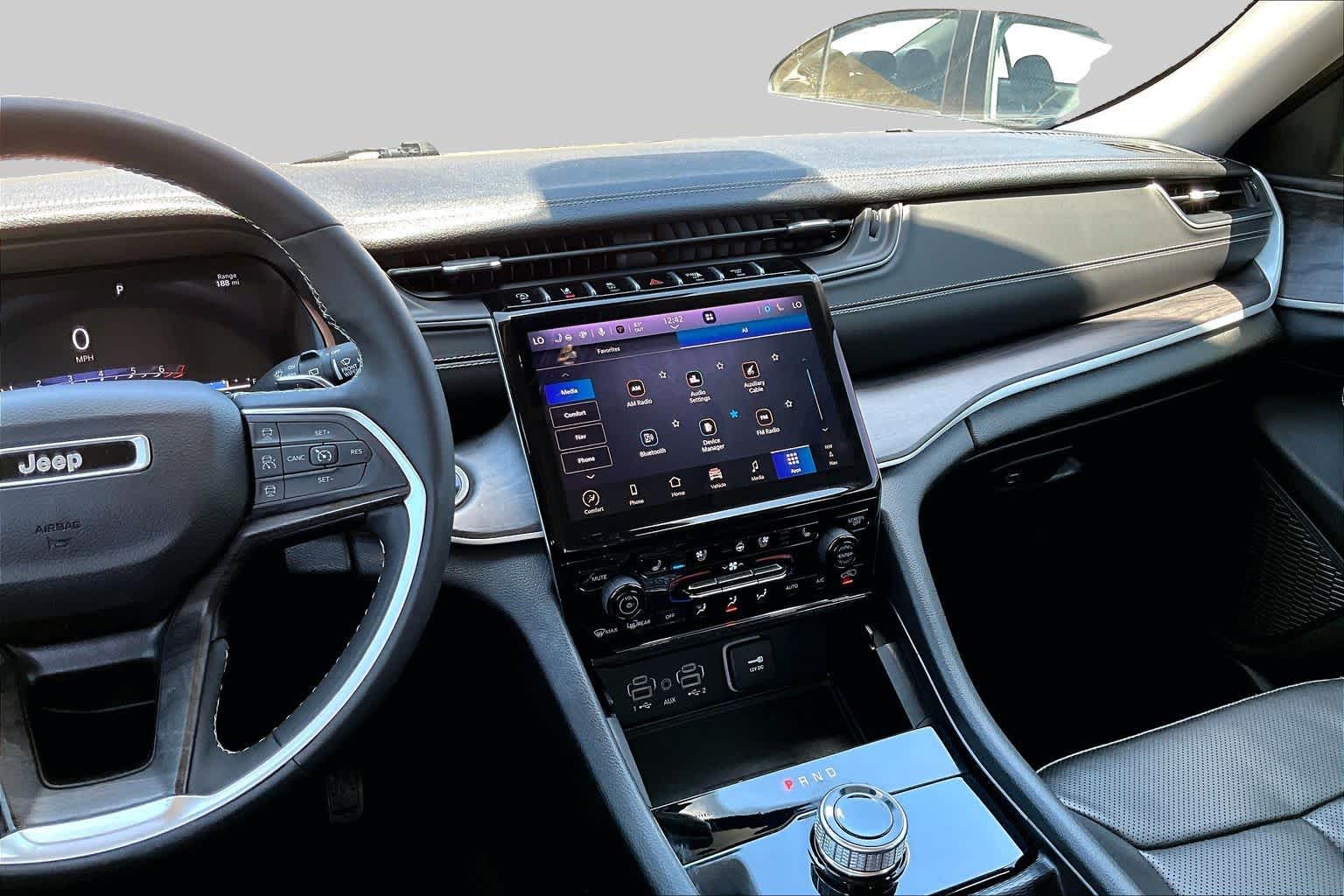 2024 Jeep Grand Cherokee