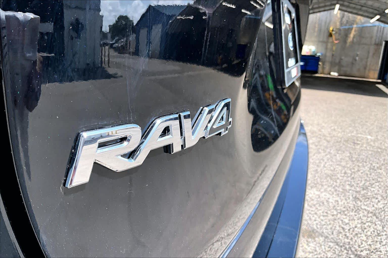 2024 Toyota RAV4