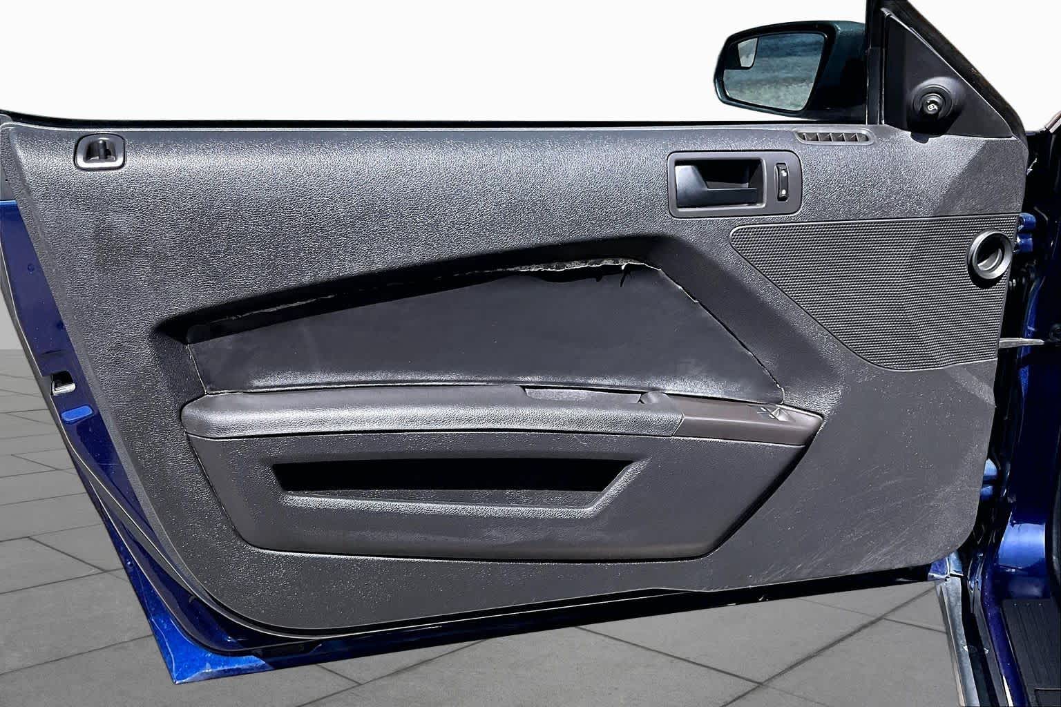 2012 Ford Mustang
