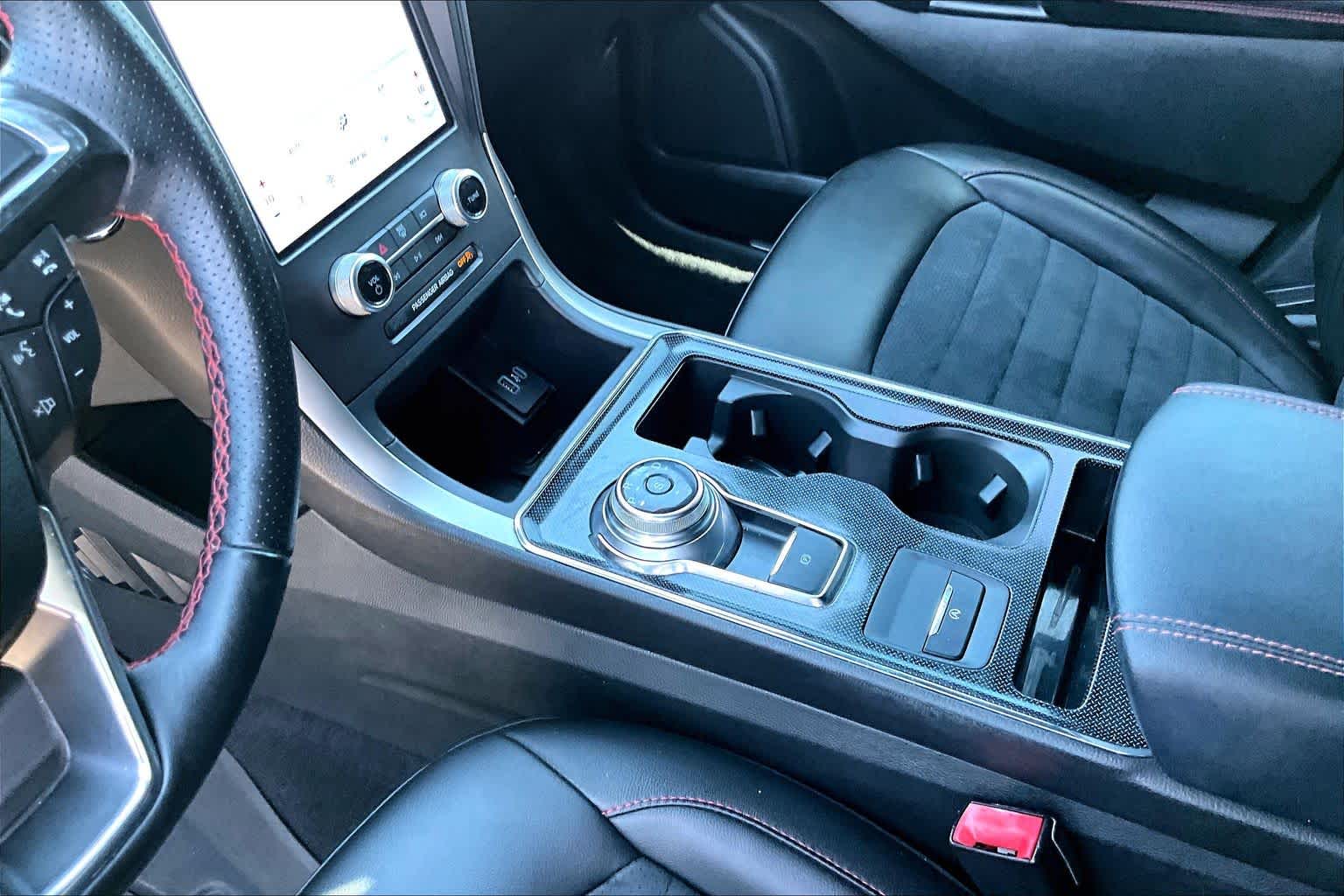 2021 Ford Edge