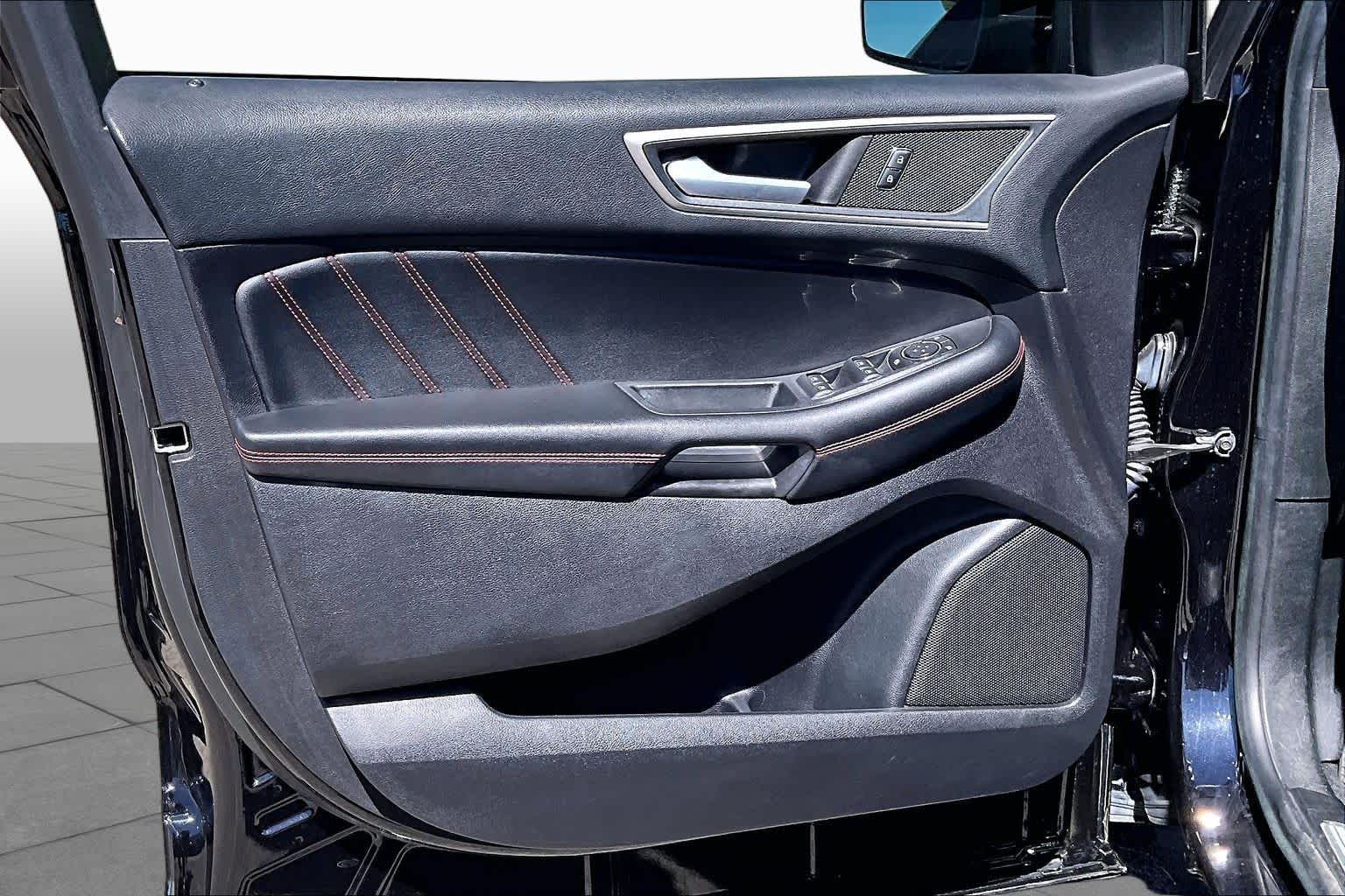 2021 Ford Edge