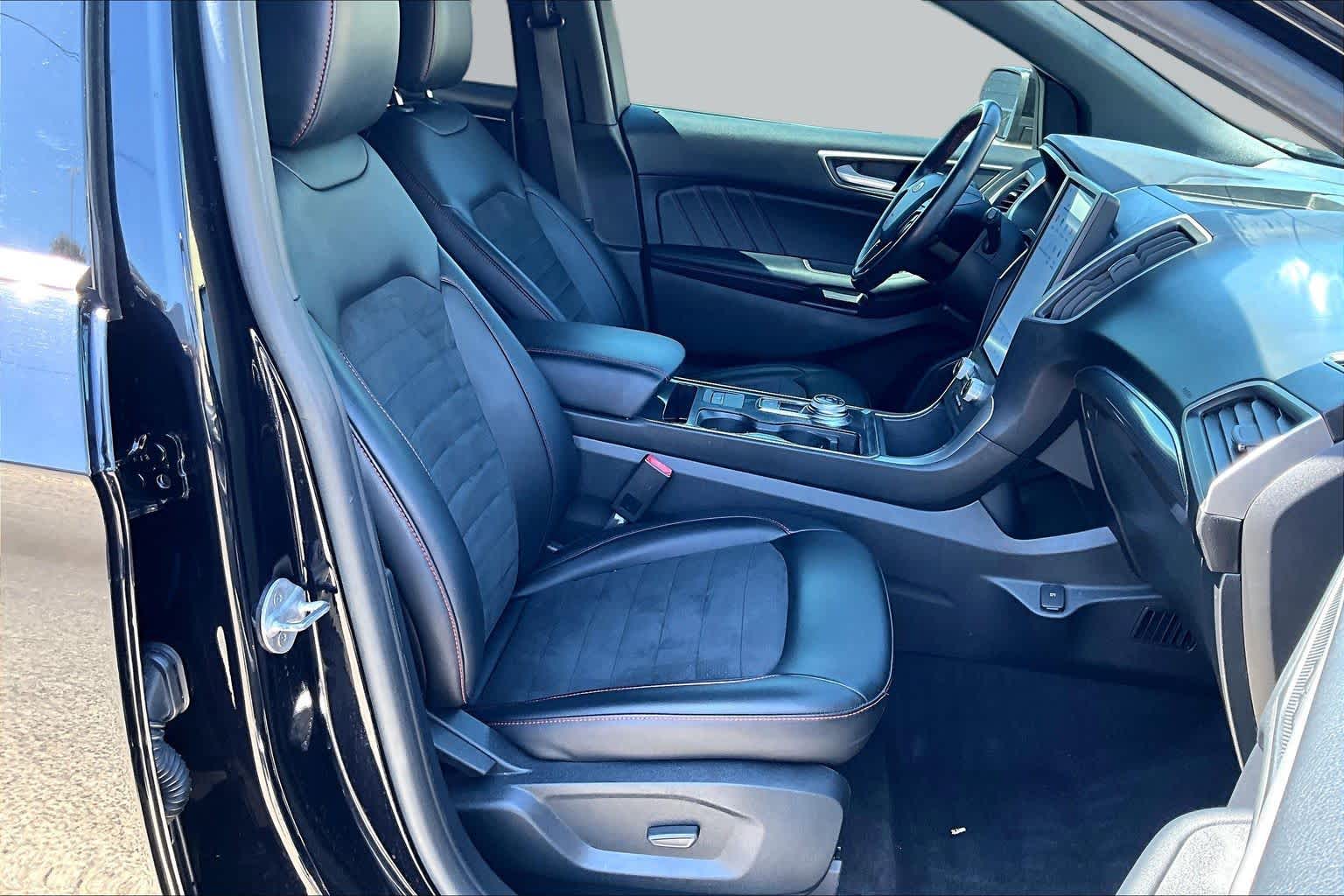 2021 Ford Edge