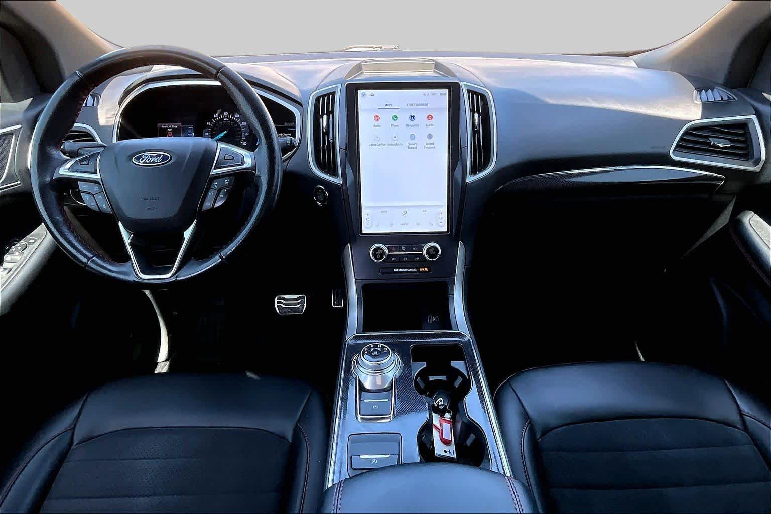 2021 Ford Edge