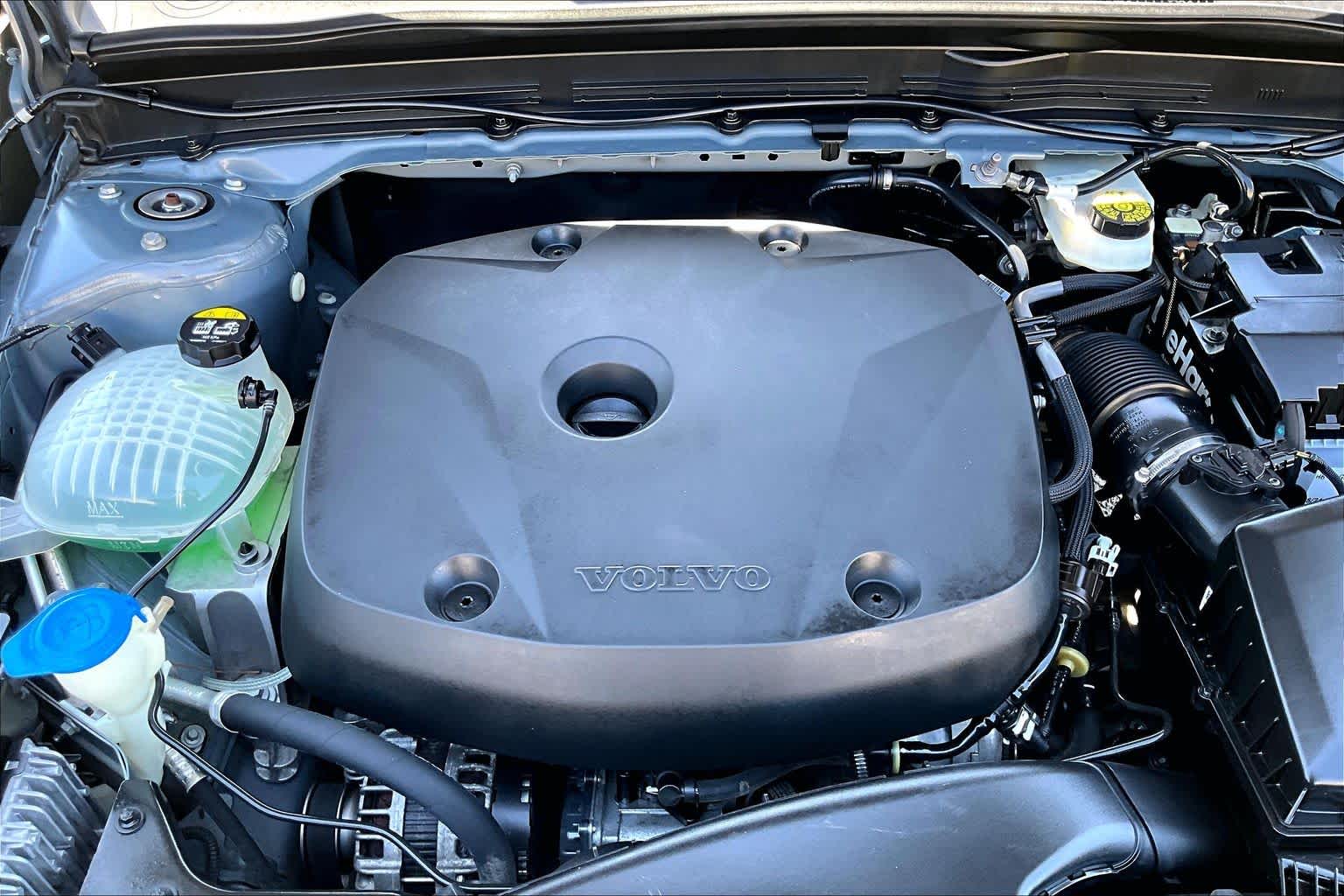2021 Volvo XC40