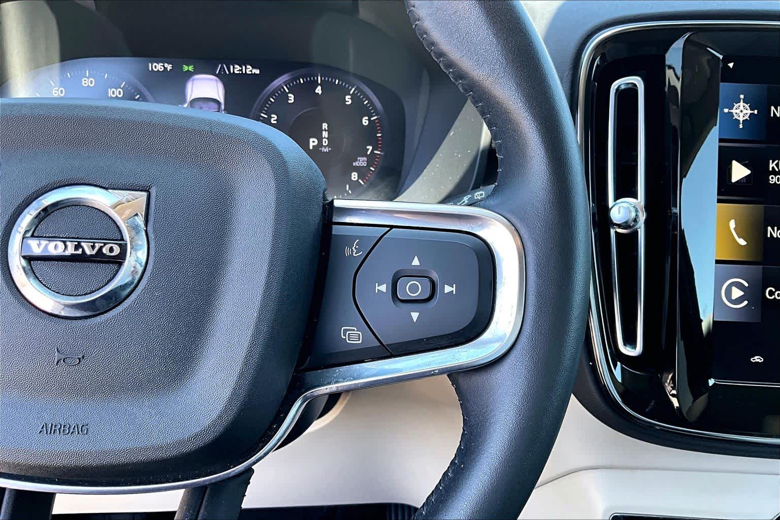 2021 Volvo XC40