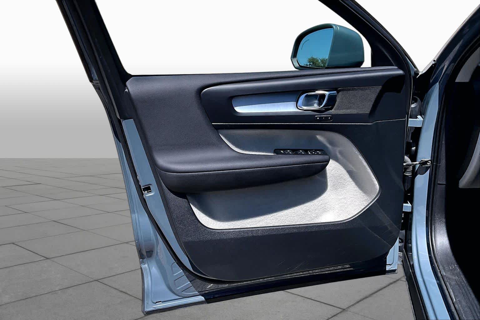 2021 Volvo XC40