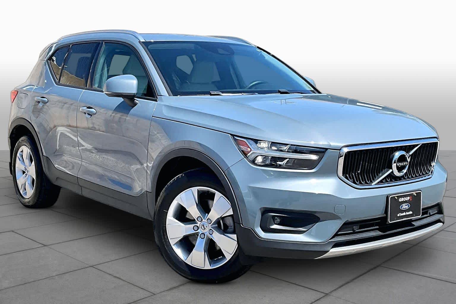 2021 Volvo XC40