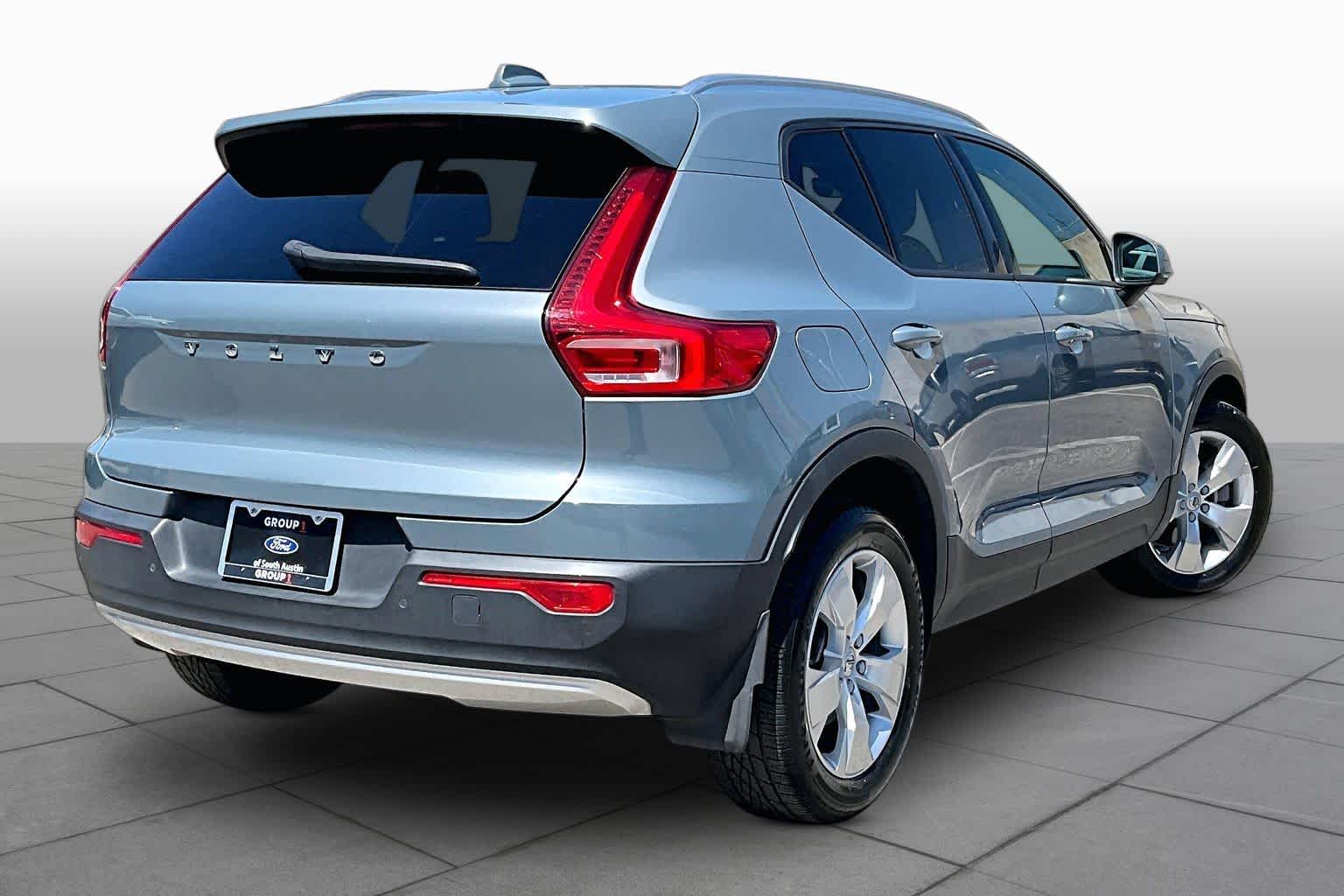 2021 Volvo XC40