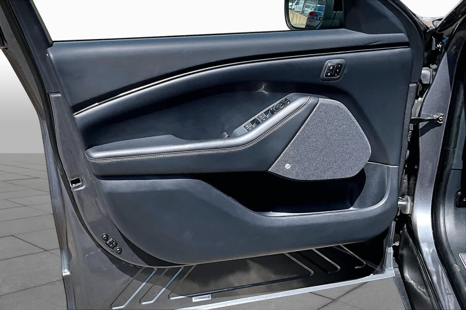 2023 Ford Mustang Mach-E