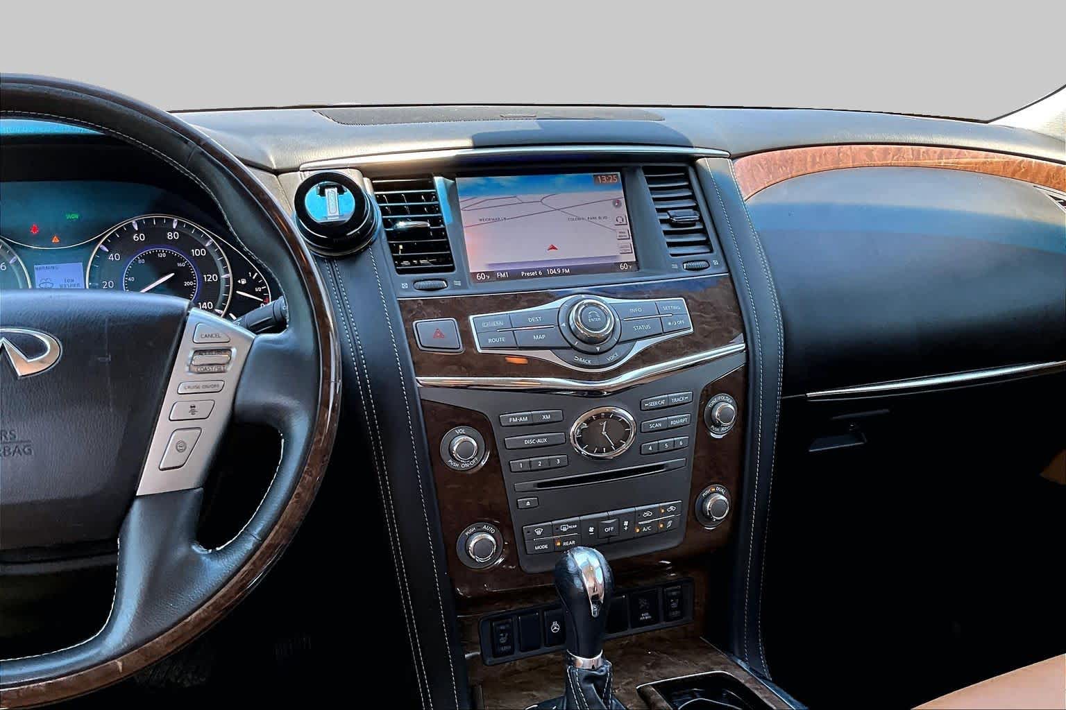 2017 INFINITI QX80