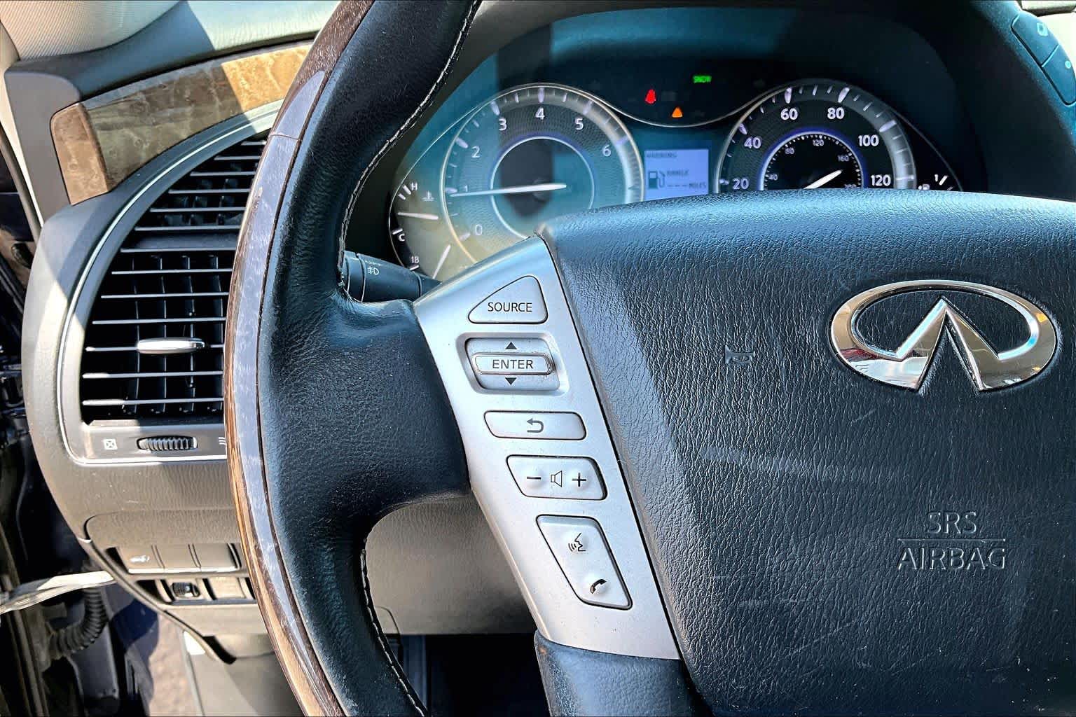 2017 INFINITI QX80