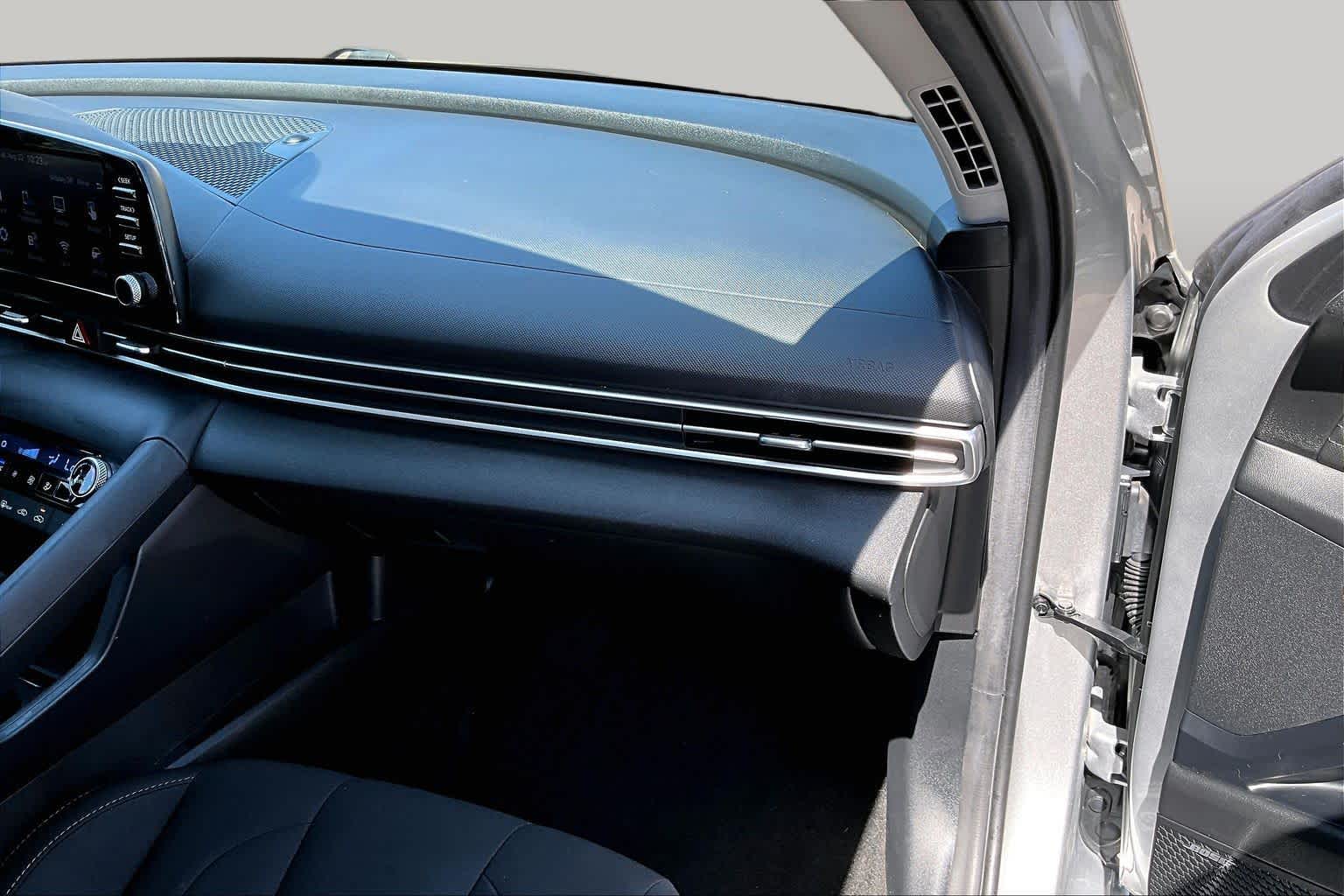 2022 Hyundai Elantra
