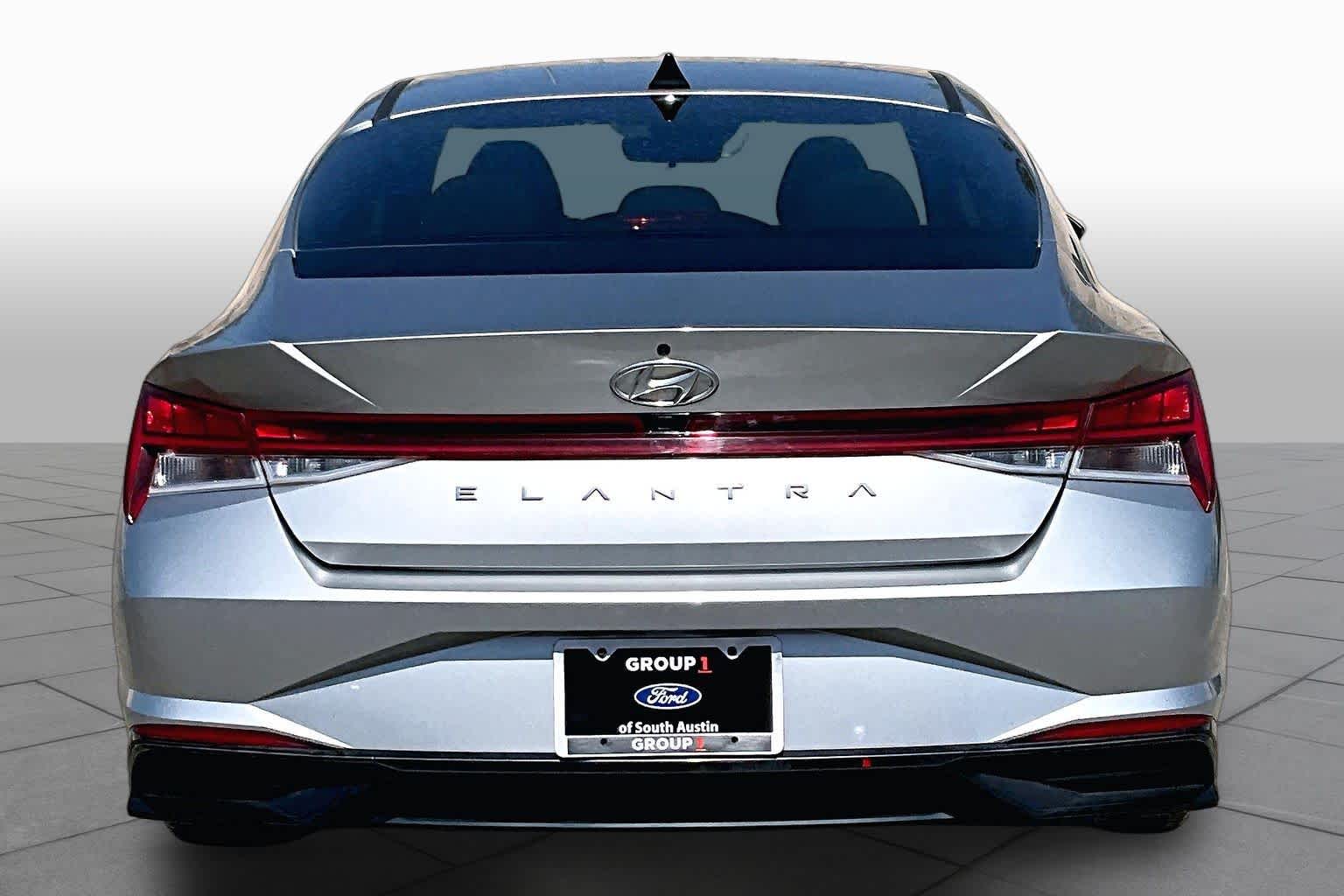 2022 Hyundai Elantra