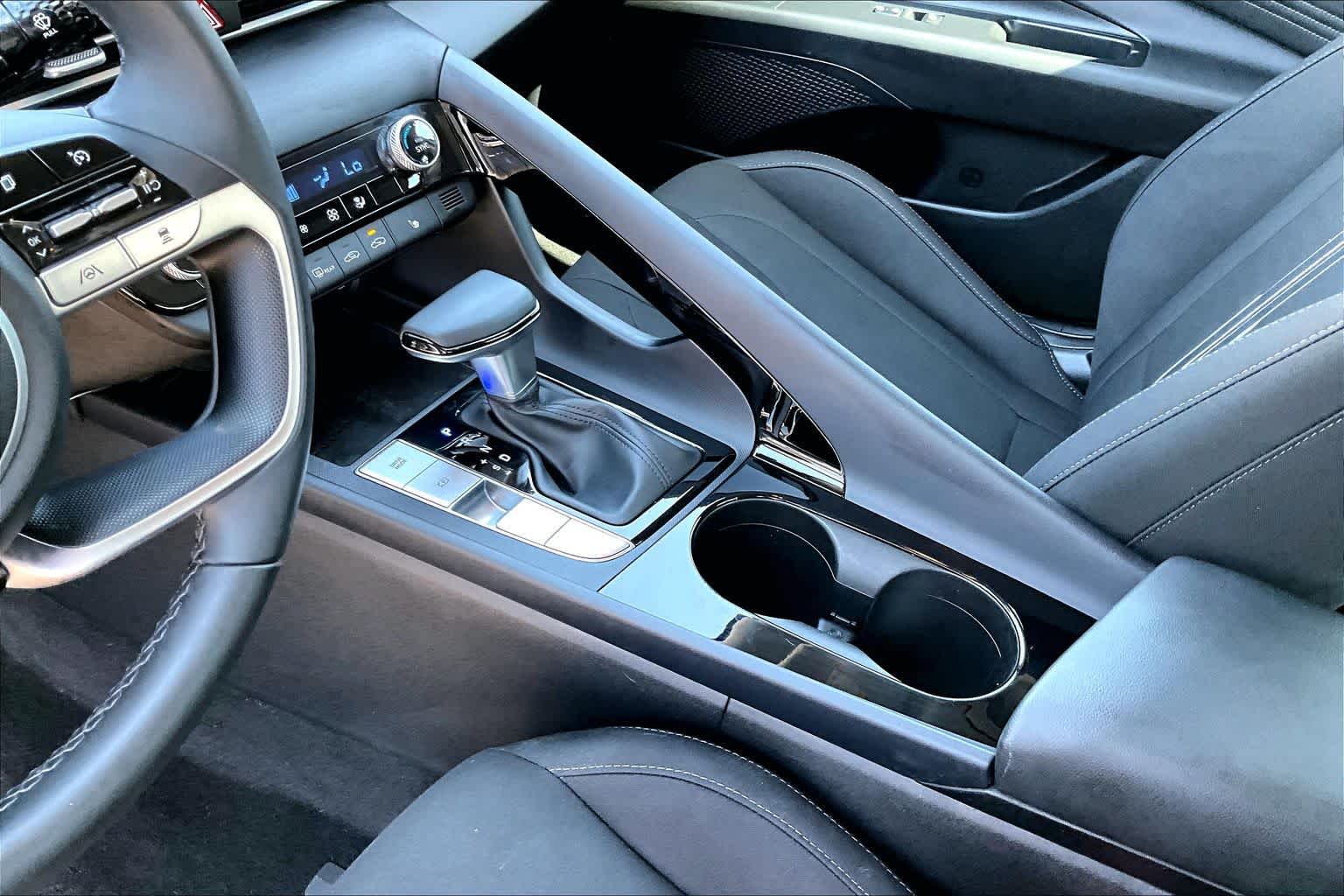 2022 Hyundai Elantra