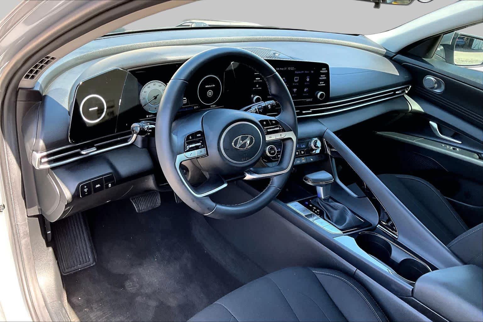 2022 Hyundai Elantra