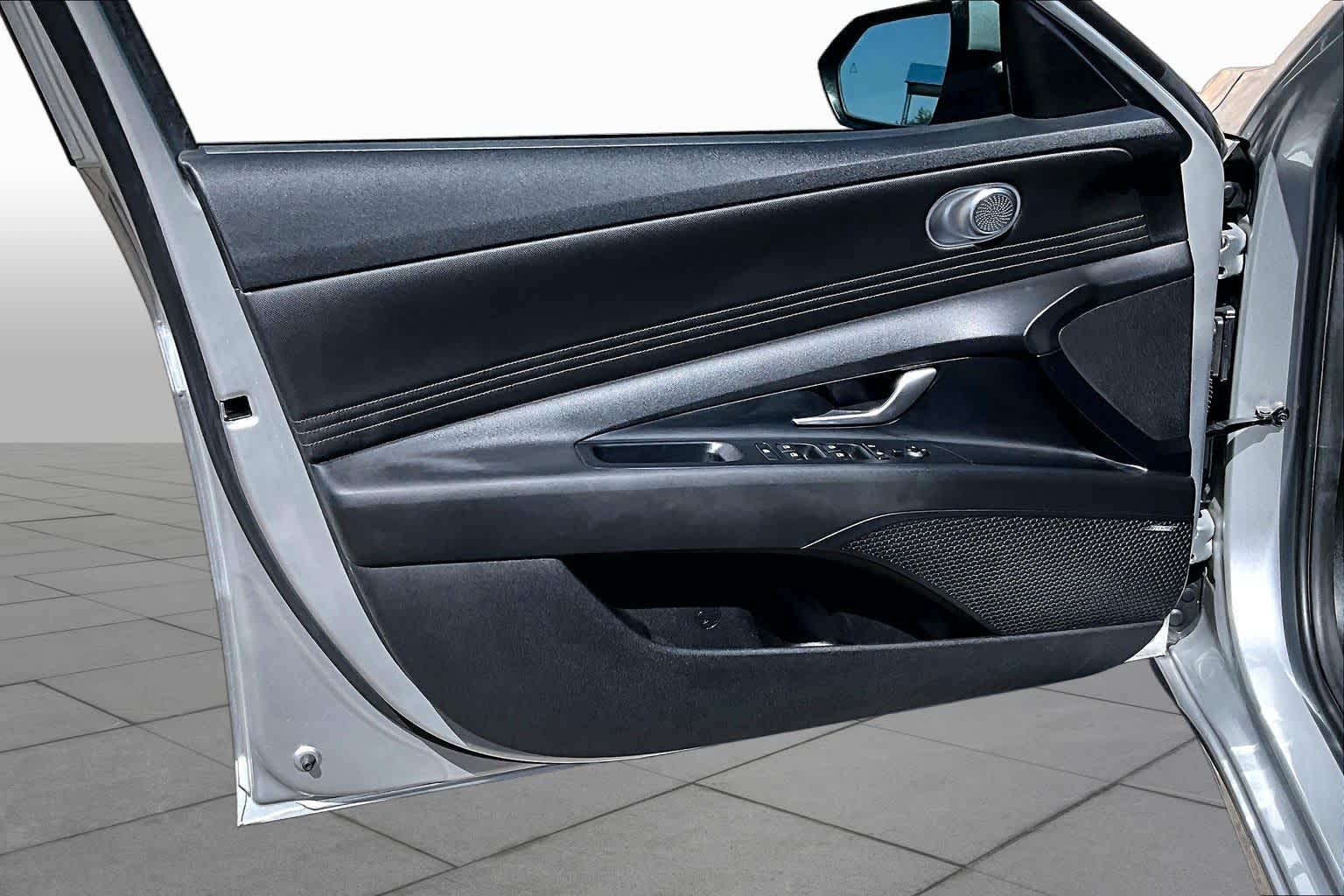 2022 Hyundai Elantra