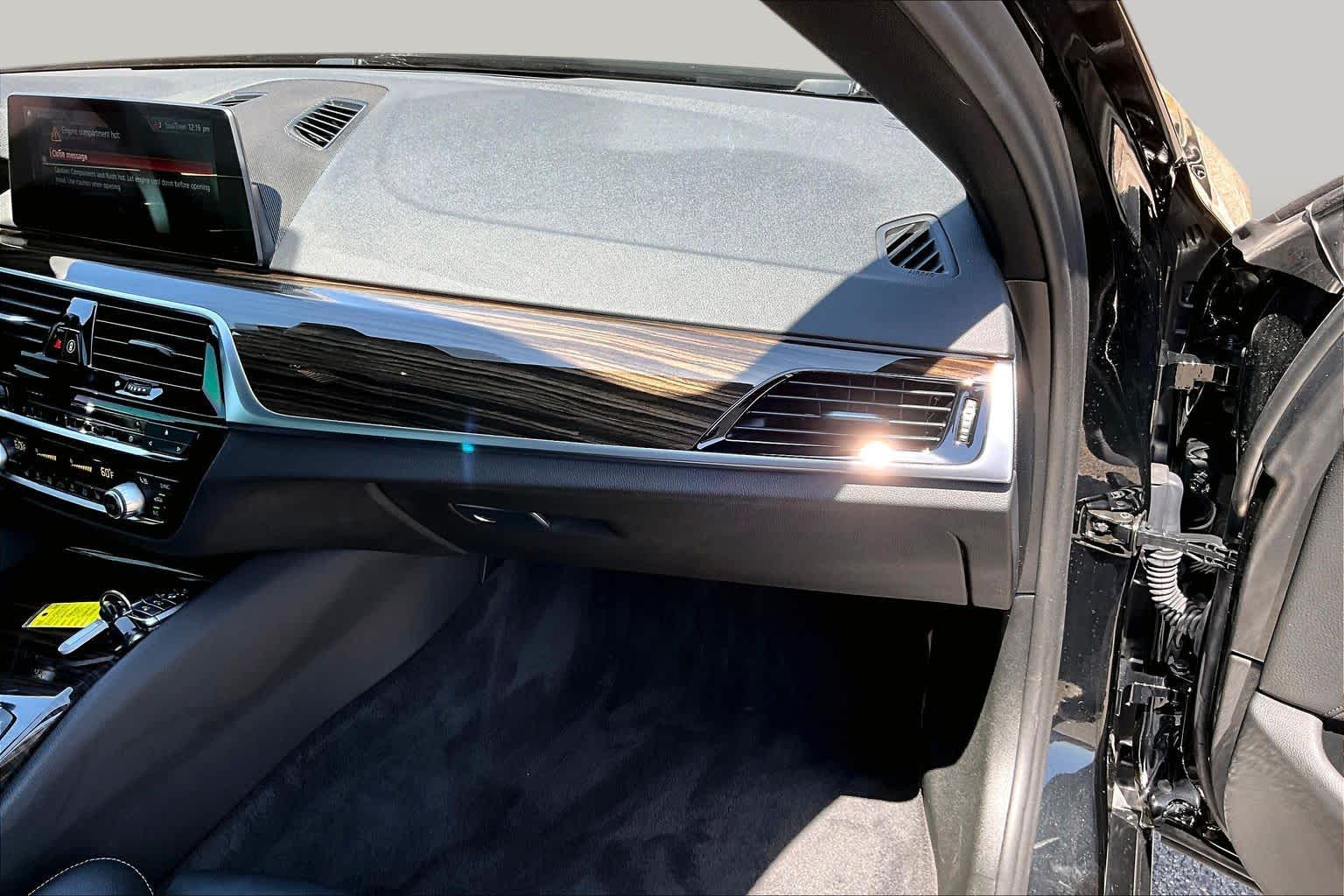 2019 BMW 530i