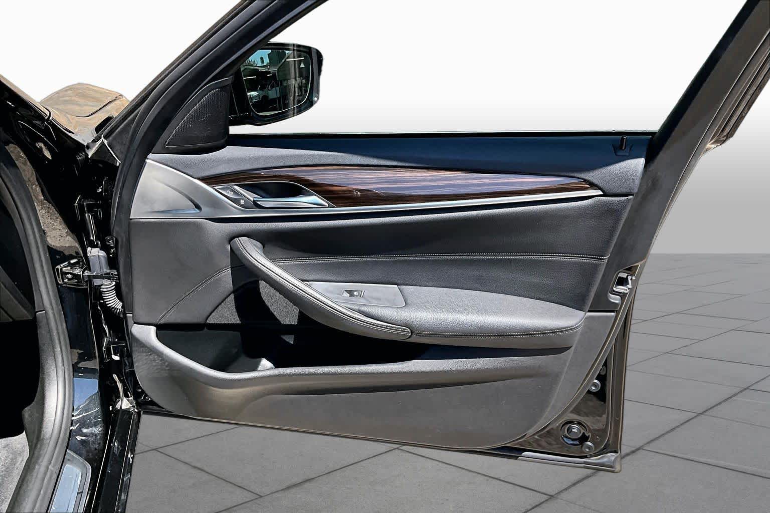 2019 BMW 530i