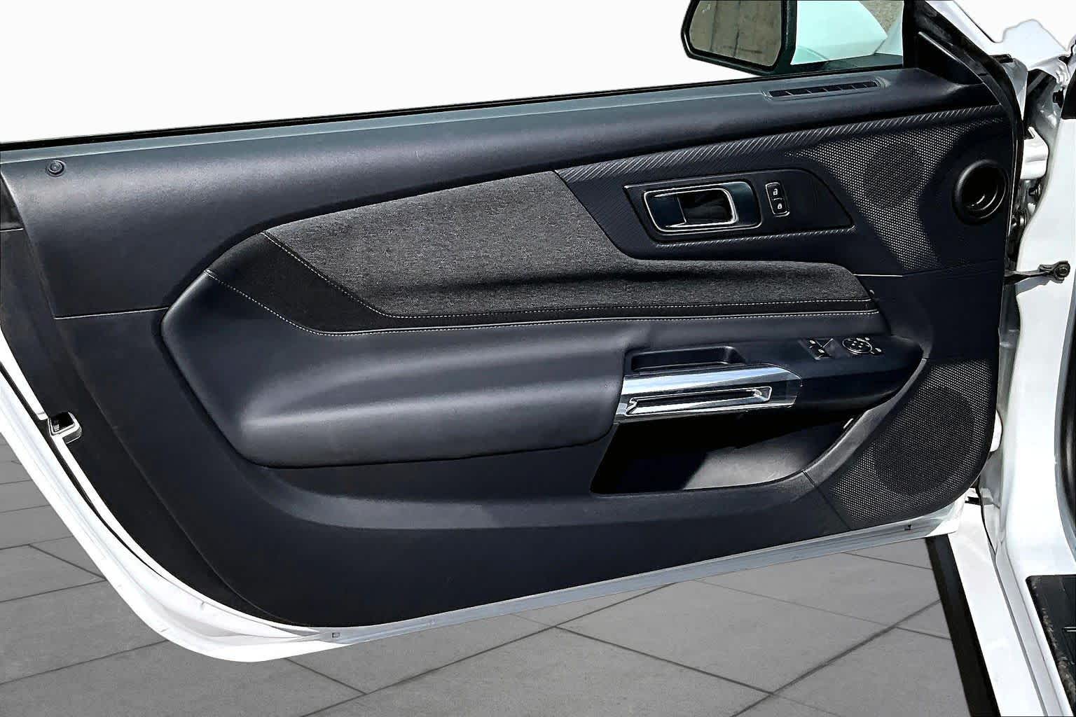 2025 Ford Mustang
