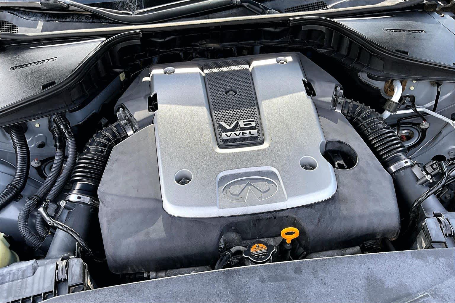 2012 INFINITI M37