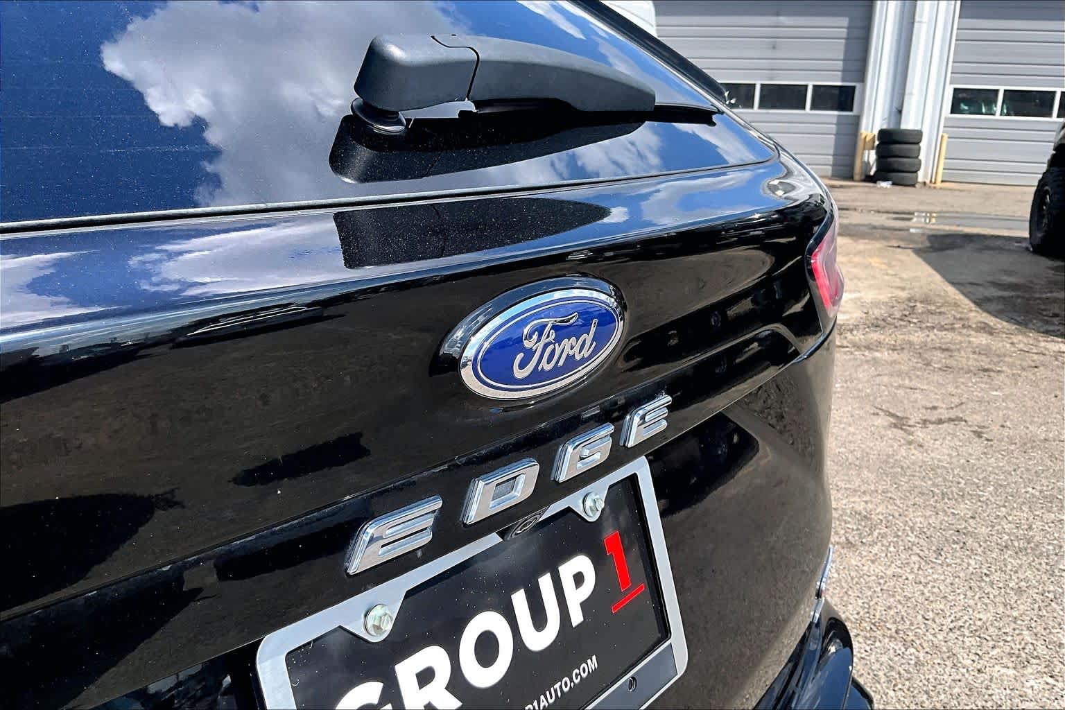 2023 Ford Edge