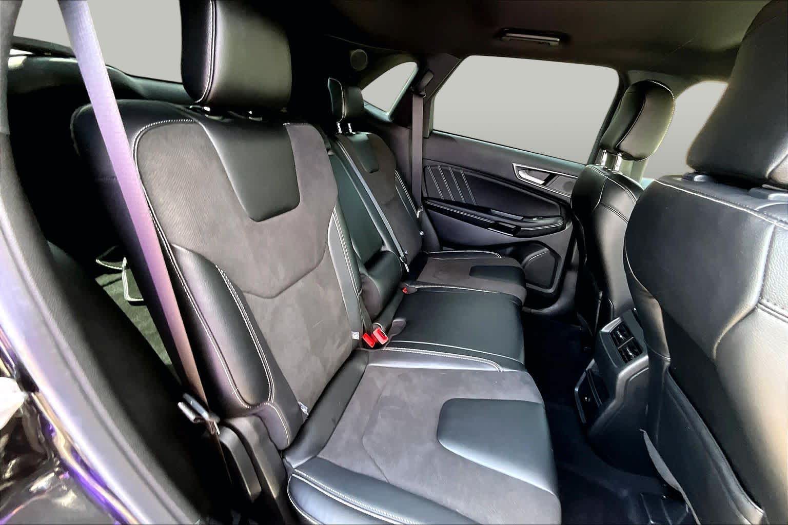 2023 Ford Edge