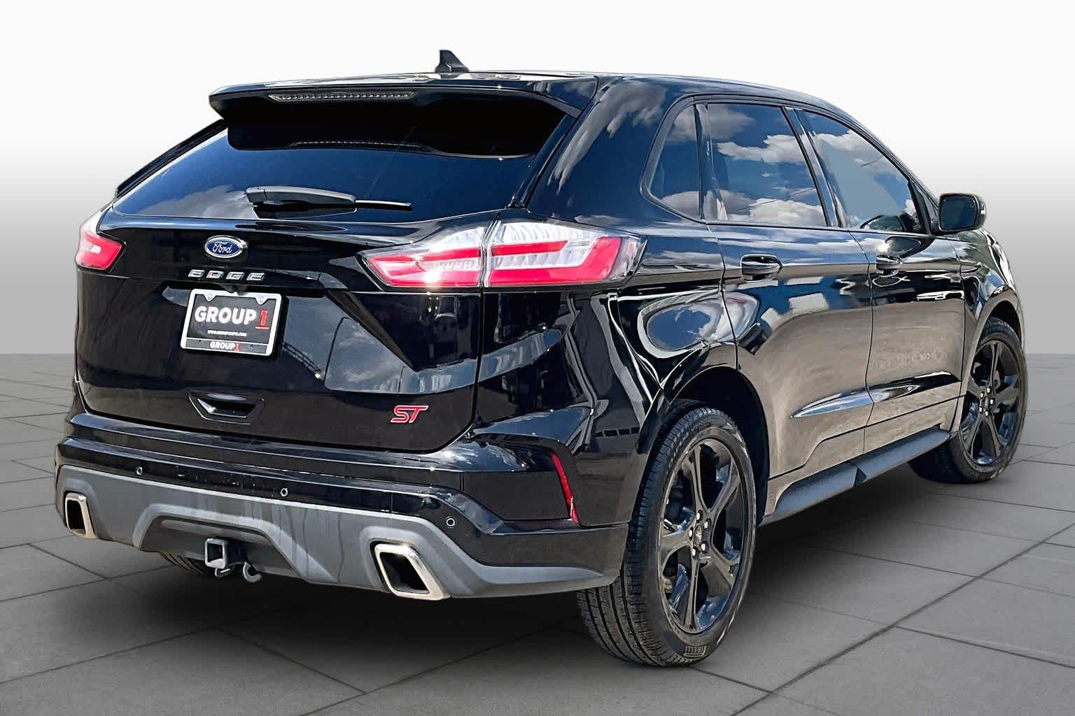 2023 Ford Edge