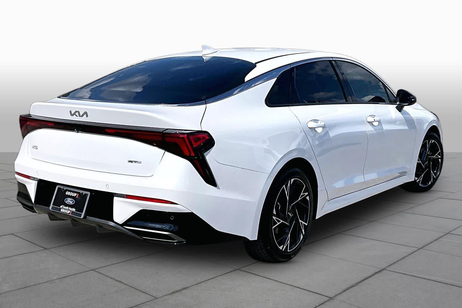 2026 Kia K5