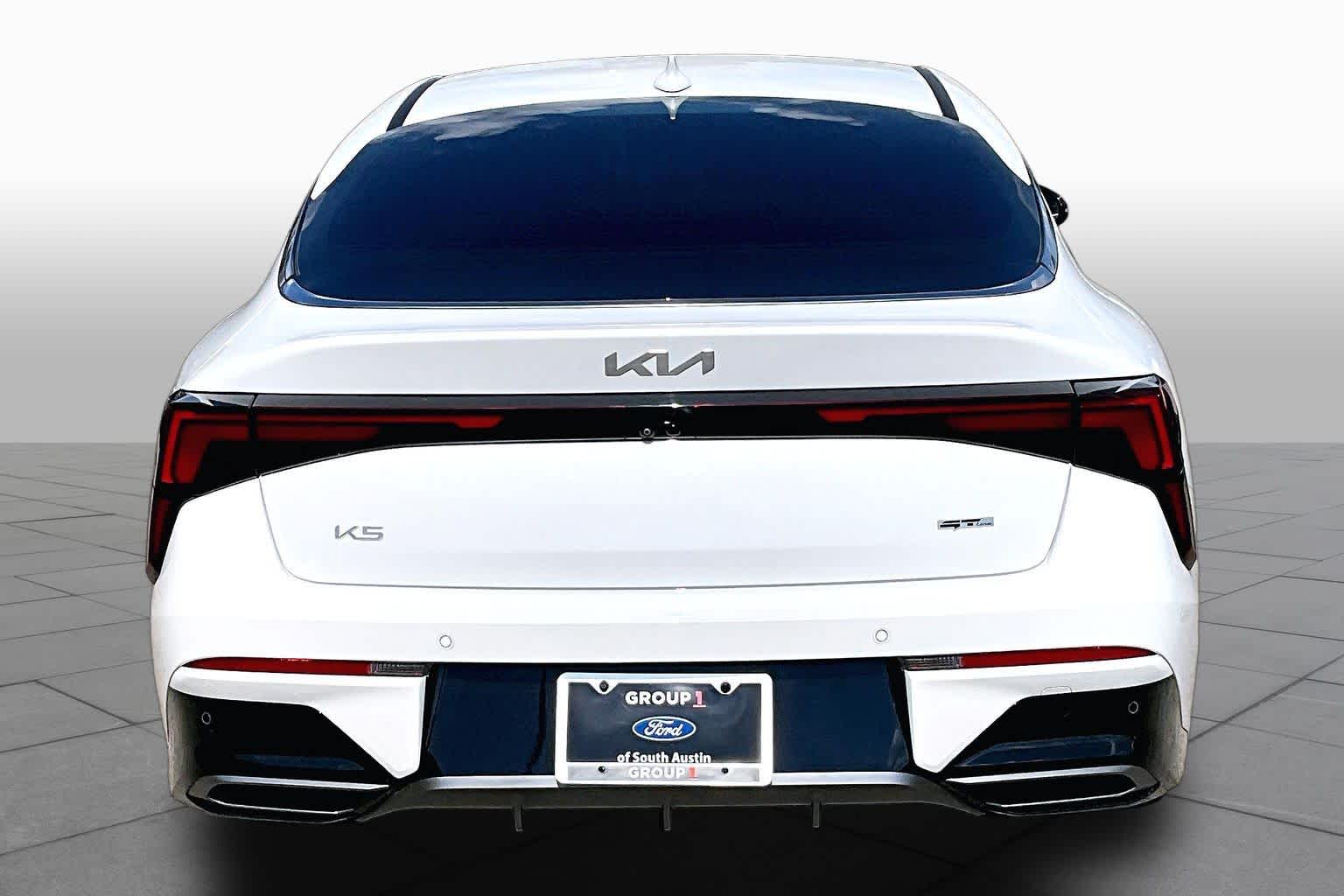 2026 Kia K5
