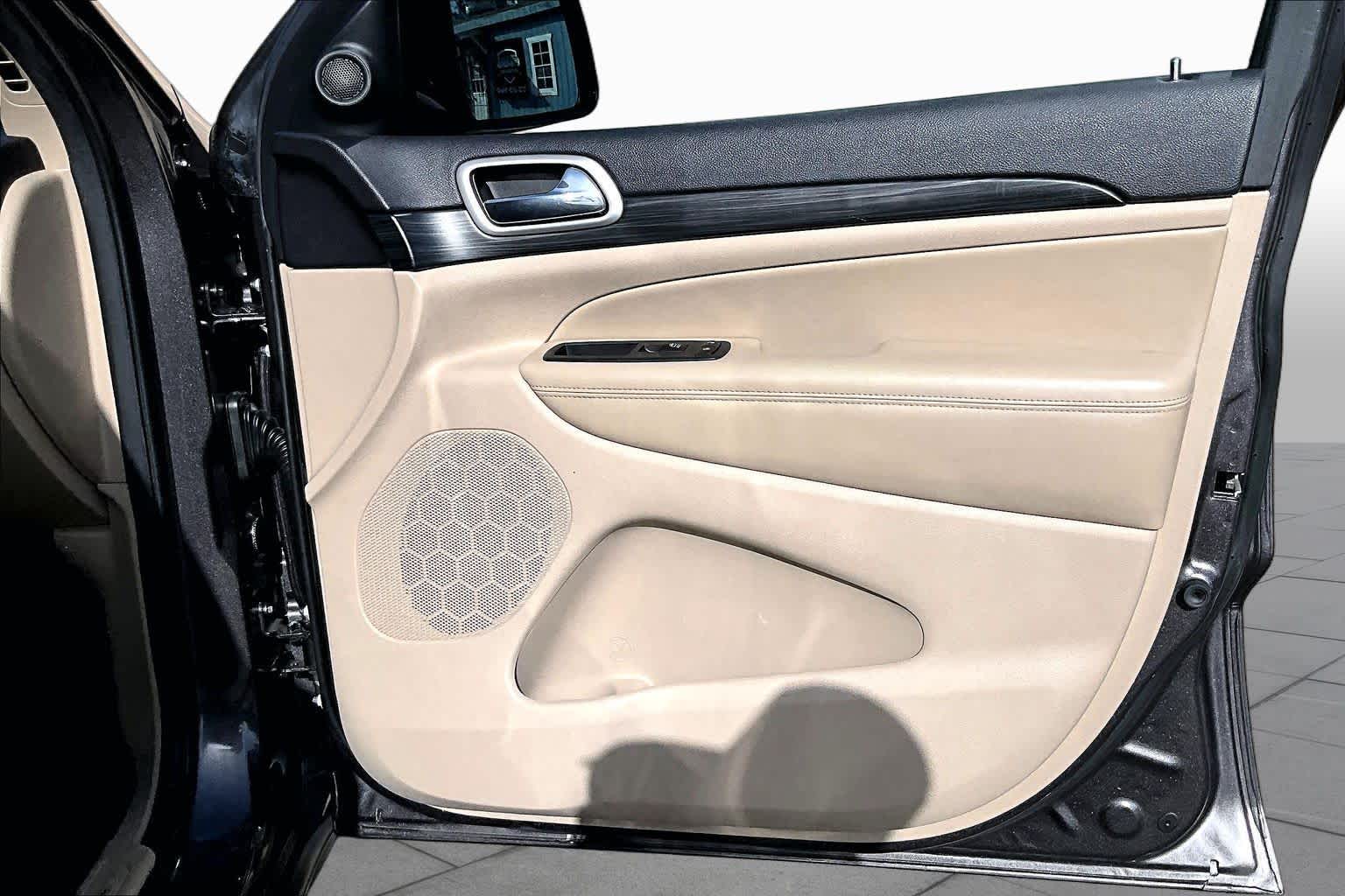 2020 Jeep Grand Cherokee