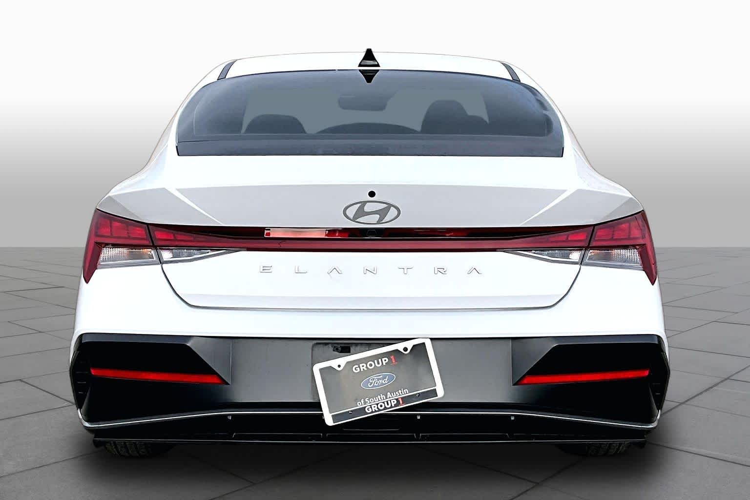2025 Hyundai Elantra