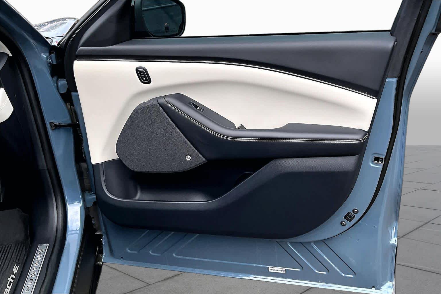 2023 Ford Mustang Mach-E