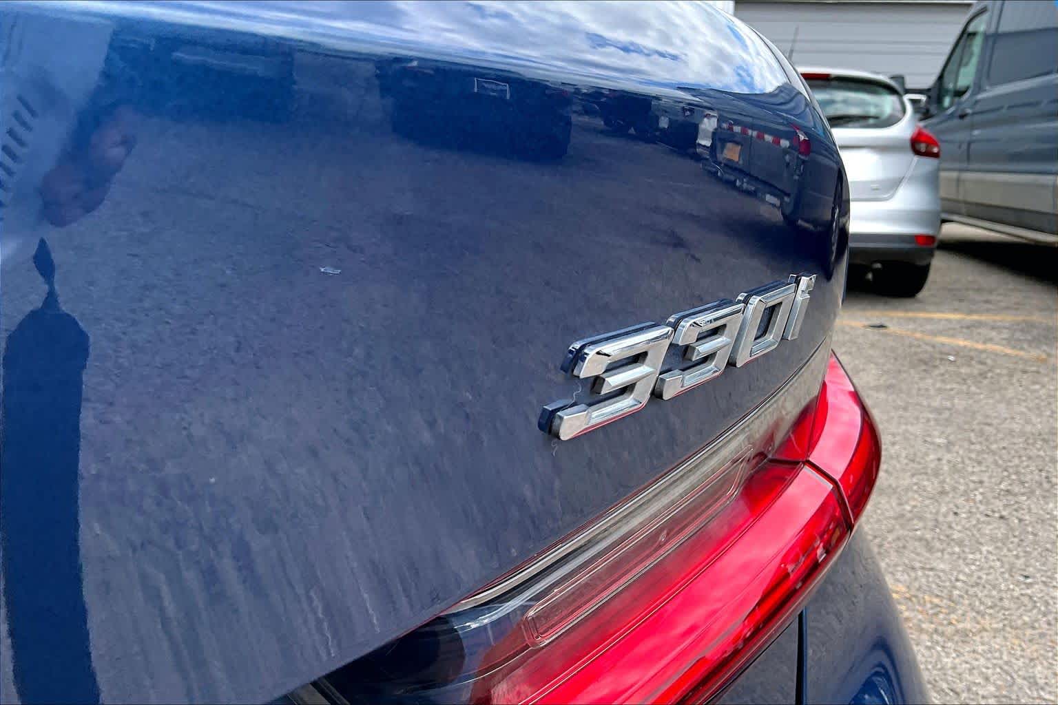 2021 BMW 330i