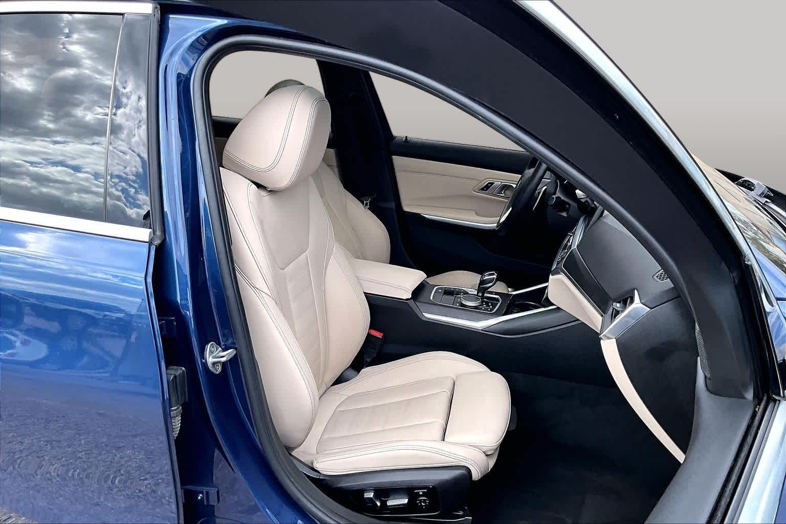 2021 BMW 330i