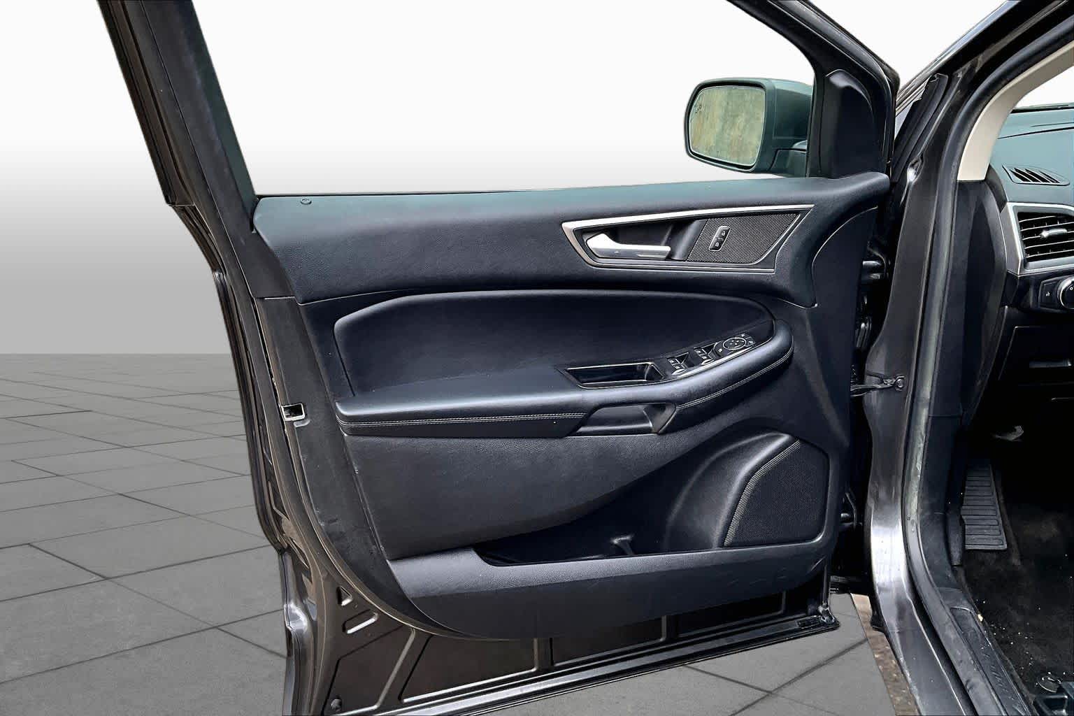 2015 Ford Edge