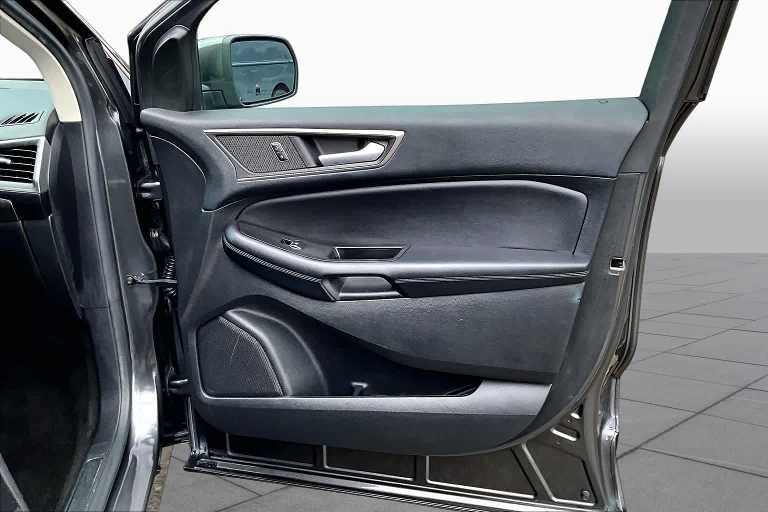 2015 Ford Edge
