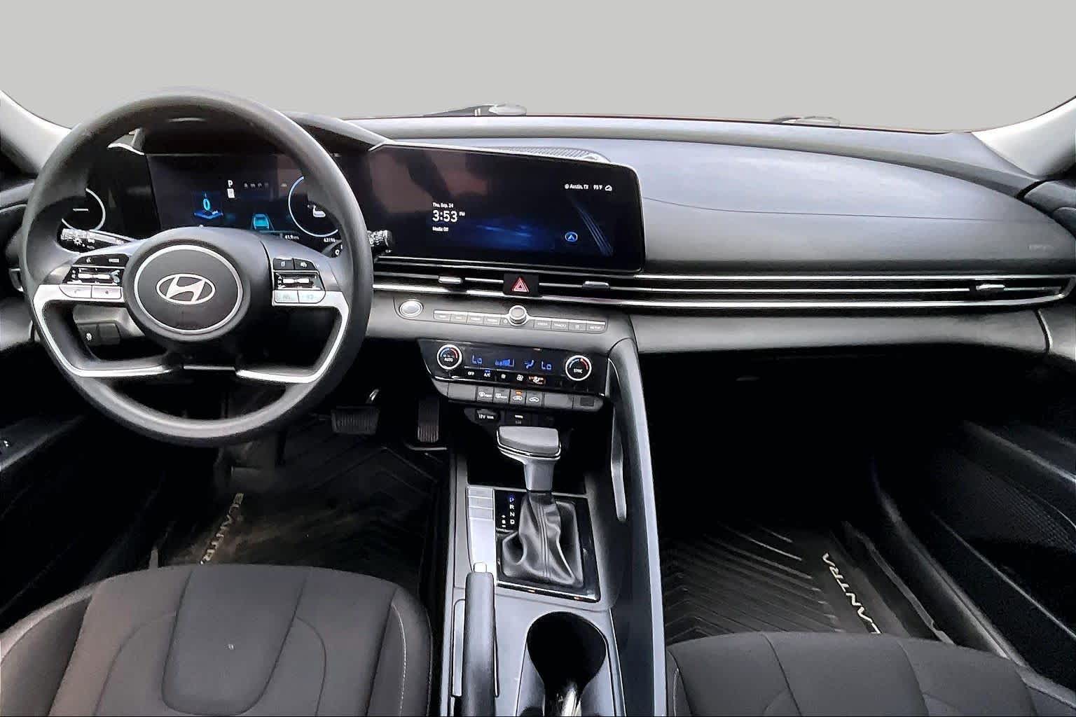 2024 Hyundai Elantra