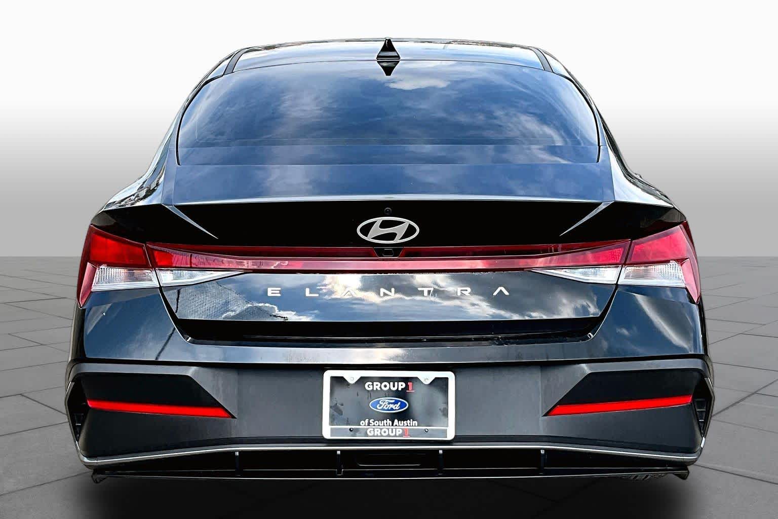 2024 Hyundai Elantra