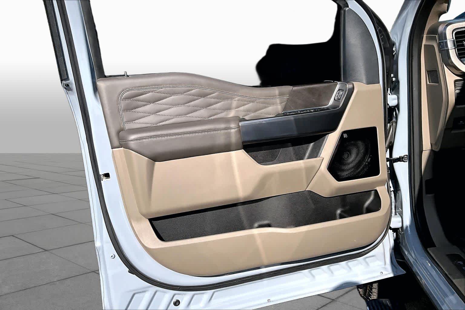 2025 Ford Super Duty F-350 SRW Pickup