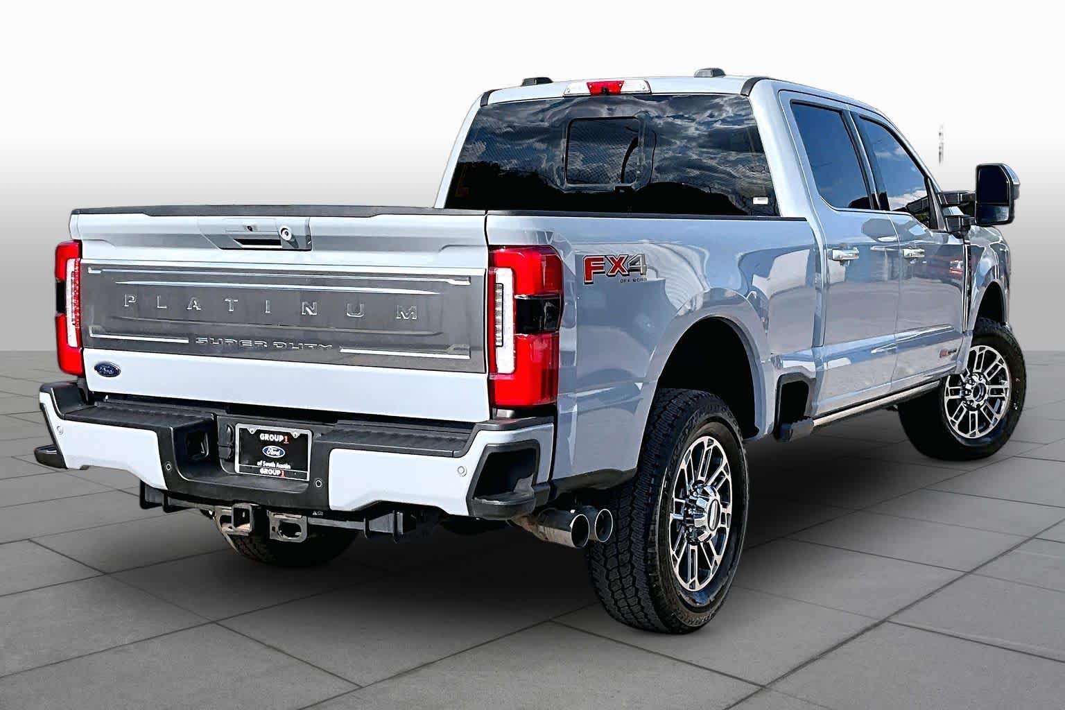 2025 Ford Super Duty F-350 SRW Pickup