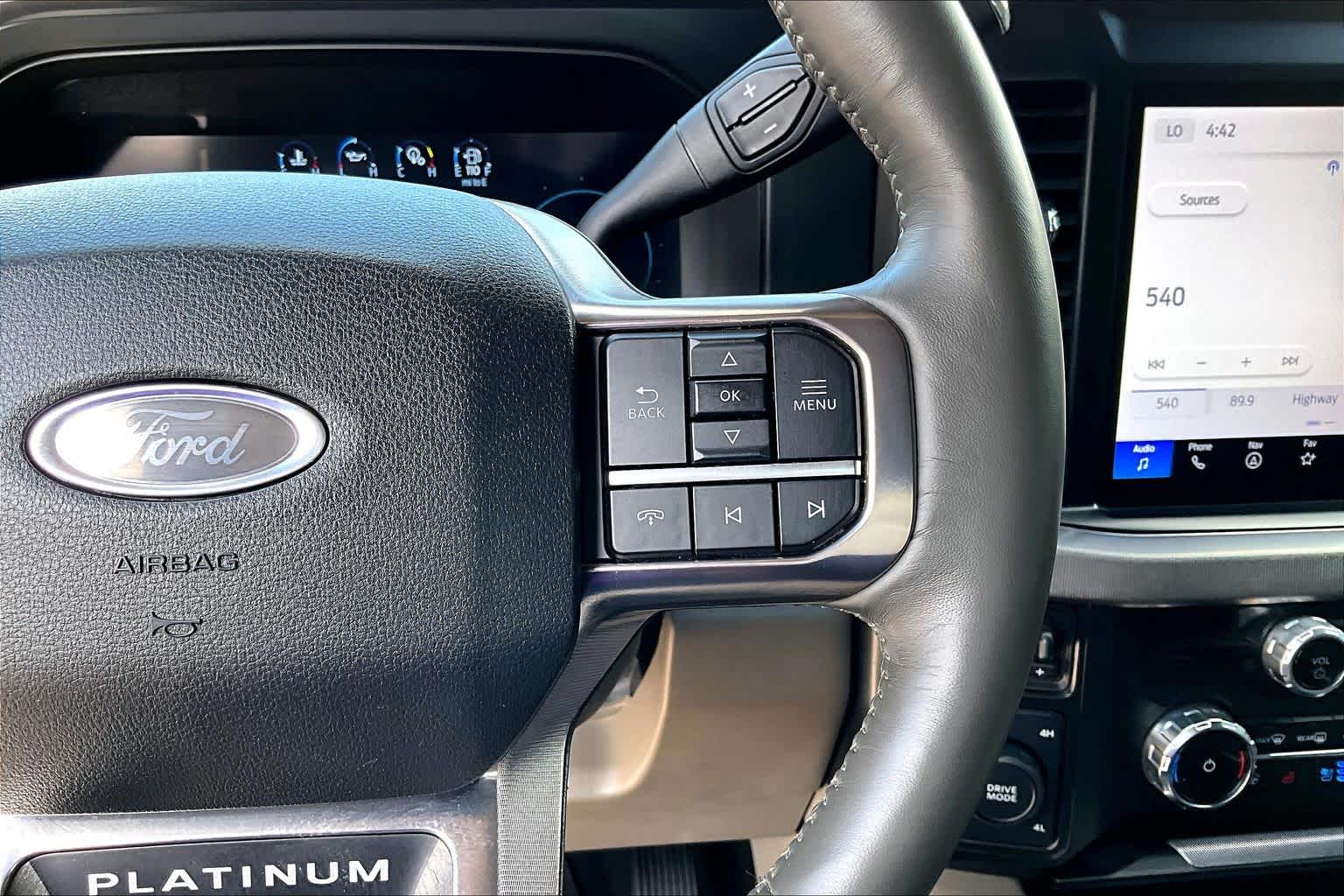 2025 Ford Super Duty F-350 SRW Pickup