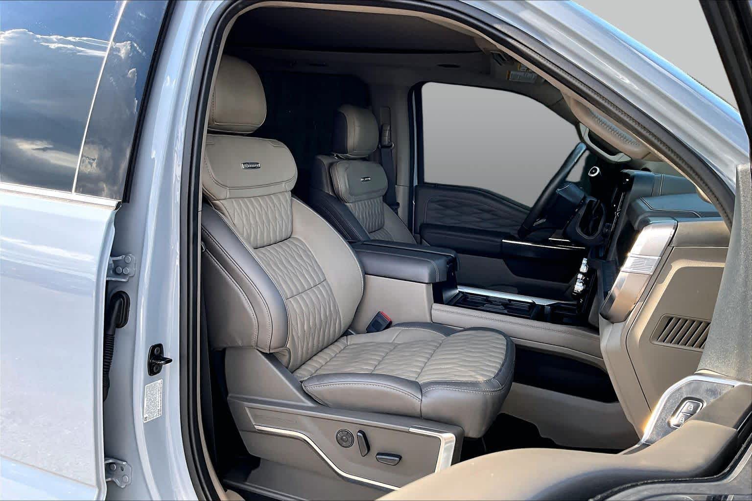2025 Ford Super Duty F-350 SRW Pickup