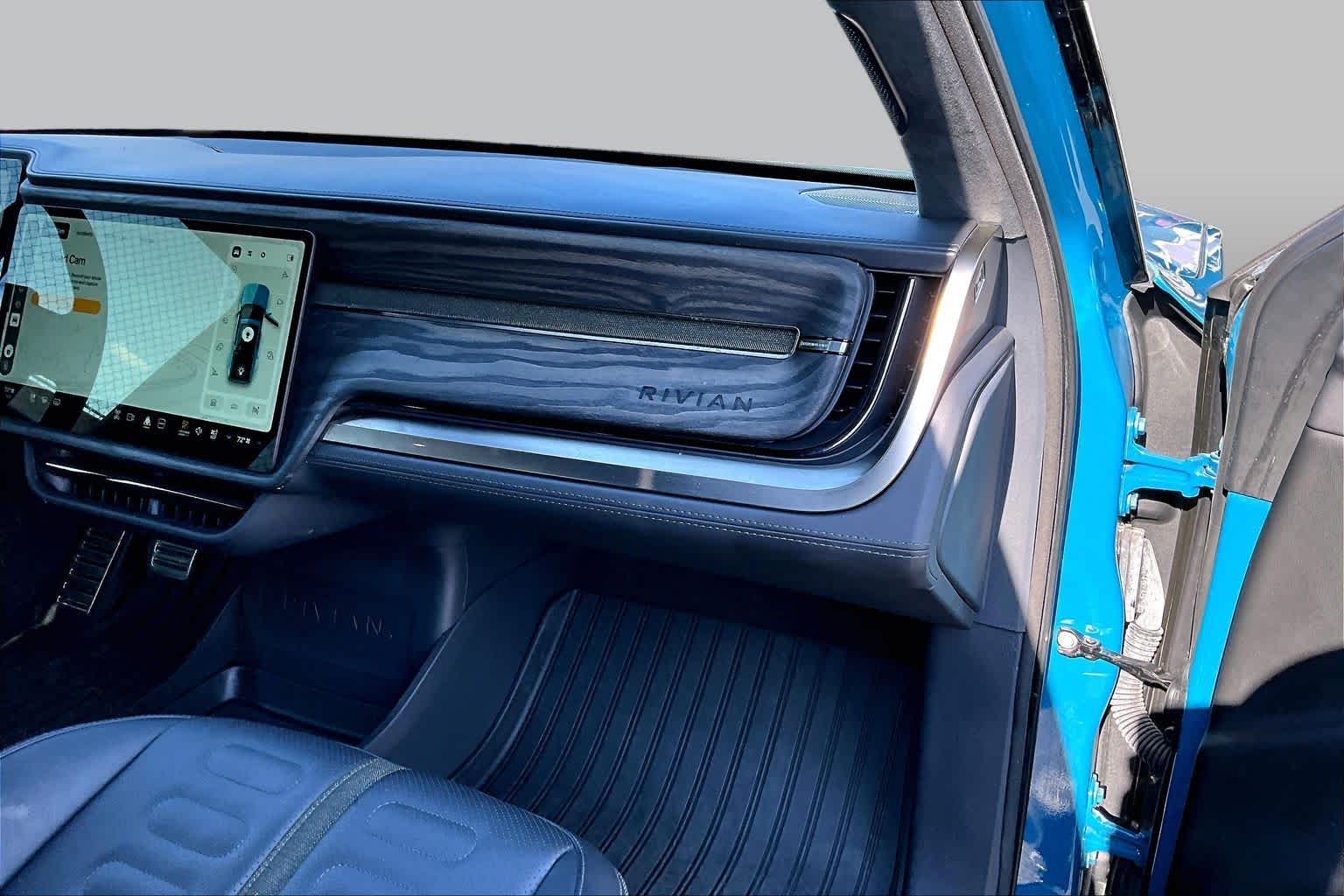 2022 Rivian R1T