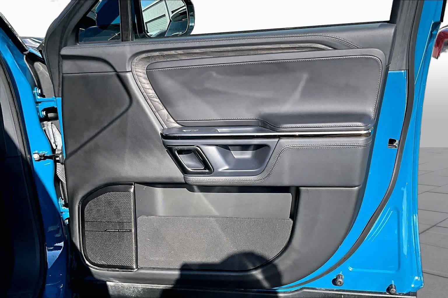 2022 Rivian R1T