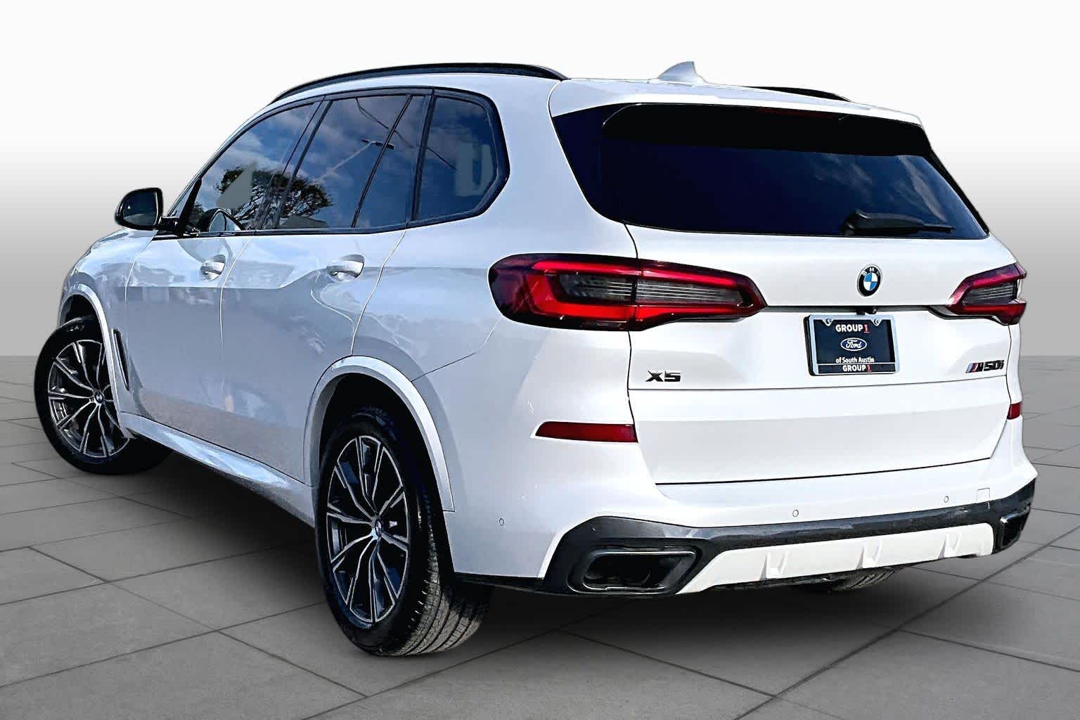 2020 BMW X5 M50i