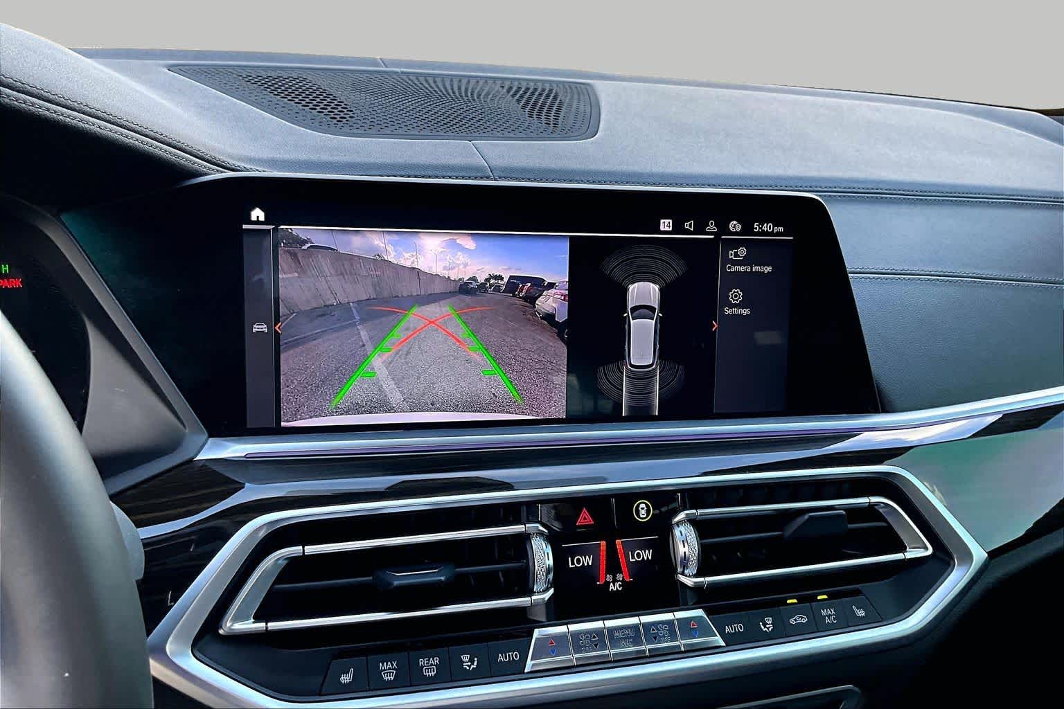 2020 BMW X5 M50i