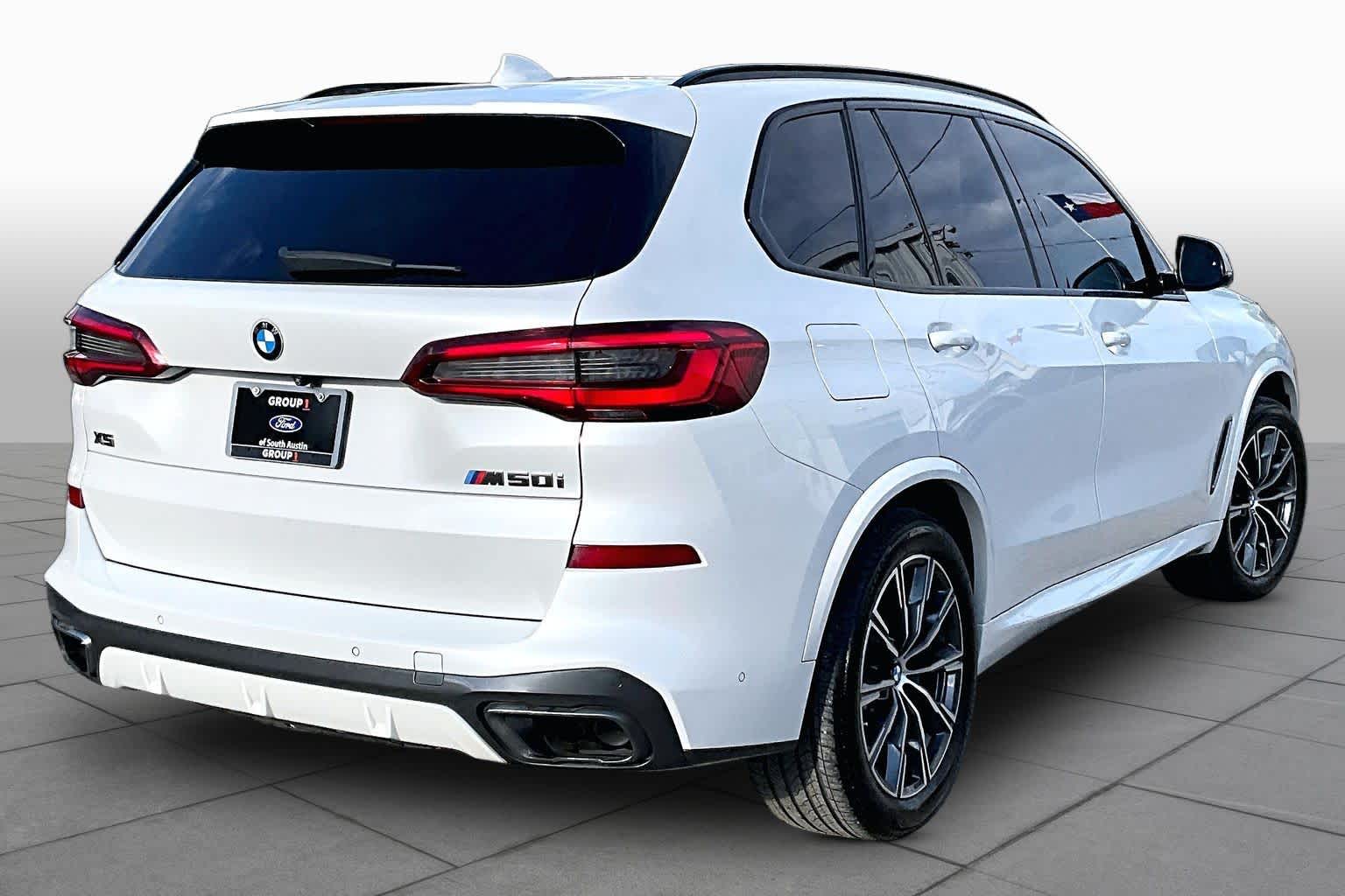 2020 BMW X5 M50i